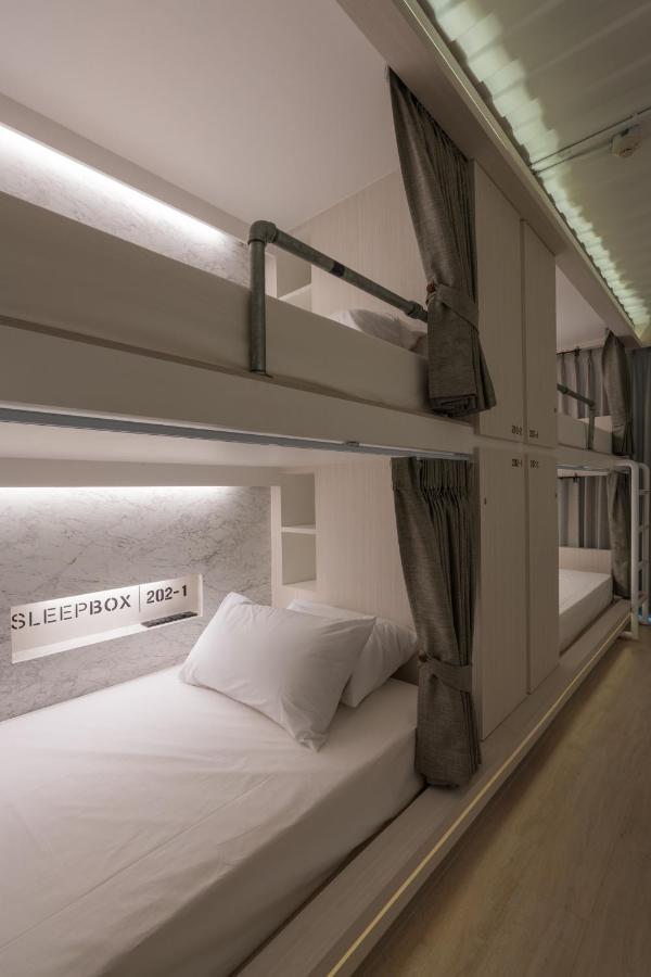 Albergue Sleep Box Sukhumvit 22 Bangkok Exterior foto