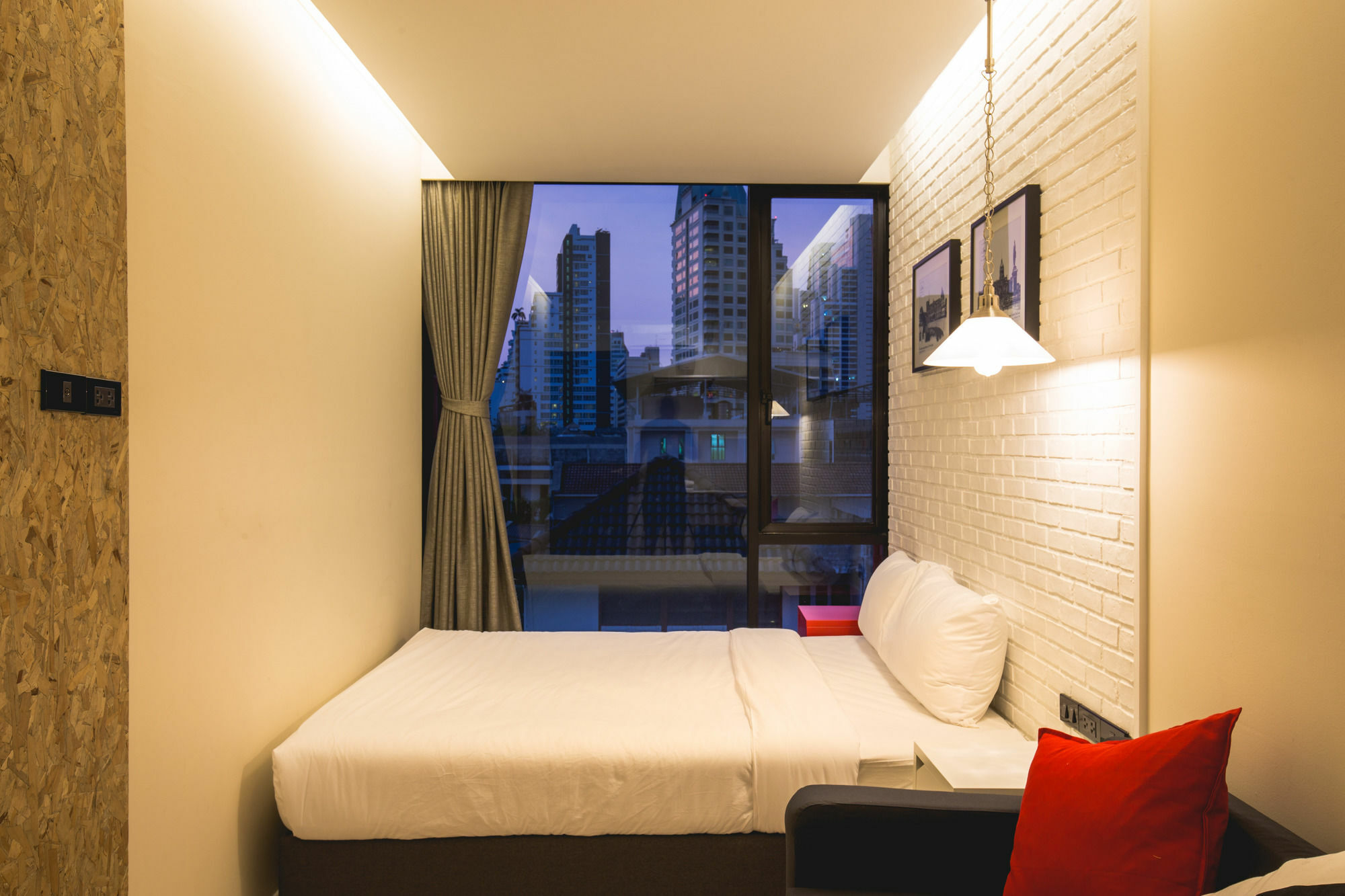 Albergue Sleep Box Sukhumvit 22 Bangkok Exterior foto