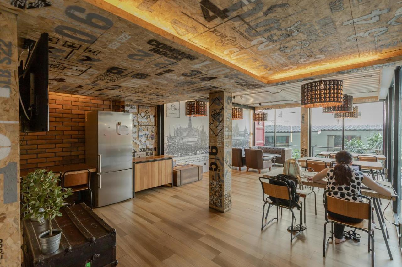 Albergue Sleep Box Sukhumvit 22 Bangkok Exterior foto